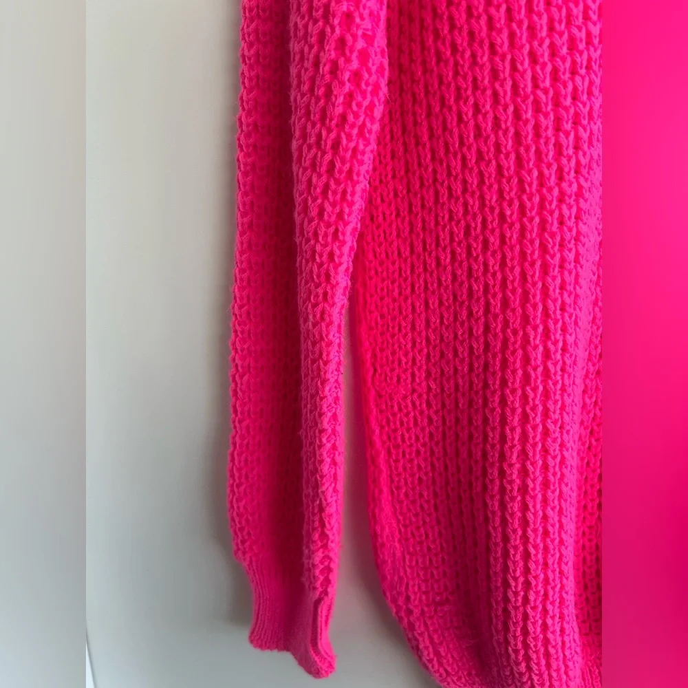 Women's Crewneck Waffle Sweater in Hot Pink - Picture 3 of 6